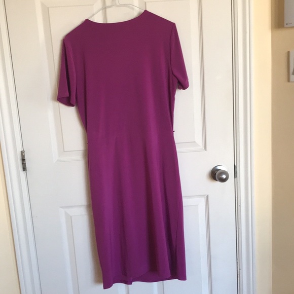 Stretchy purple dress - Picture 3 of 9